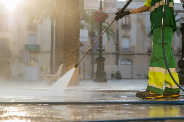 Best Deck Cleaning Services  in Mansfield, OH